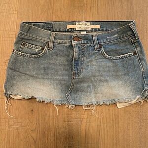 Abercrombie & Fitch Faded Whisker Distress 100% Cotton Denim Mini Skirt Size 6